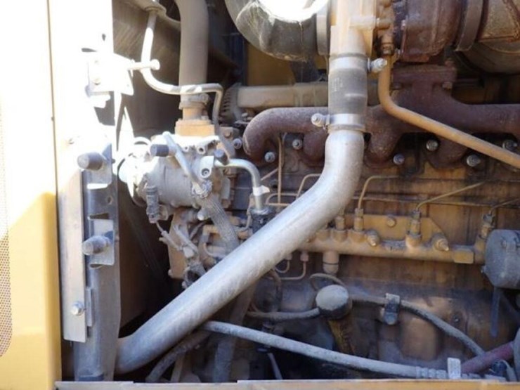 2015-deere-544k-image-59
