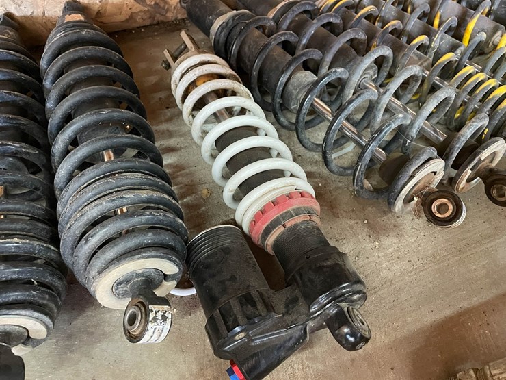 #9244-•-lot-of-shock-springs-image-3