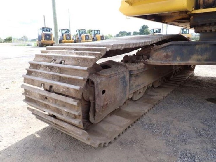 2020-komatsu-pc490-lc-11-image-33