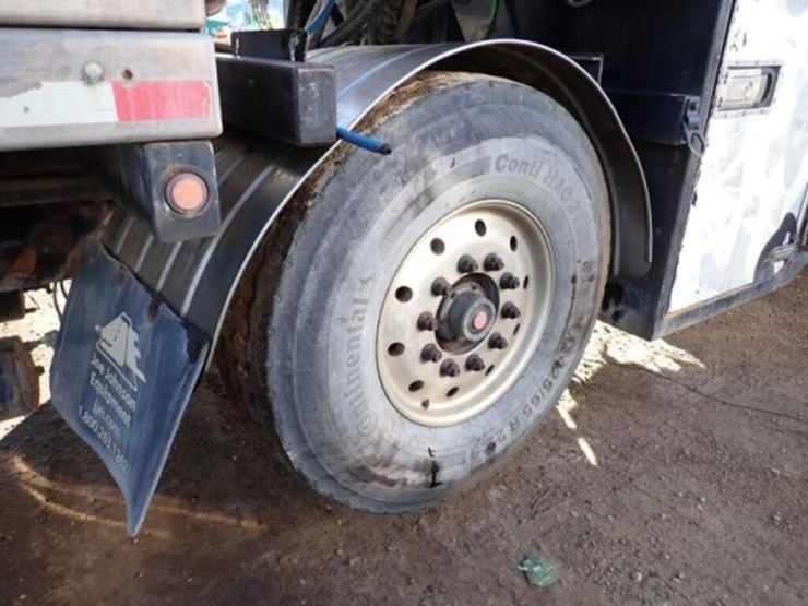 2018-western-star-4700sb-image-42