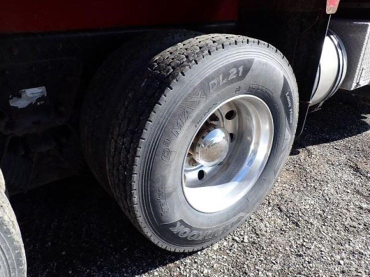 2021-kenworth-t880-image-63