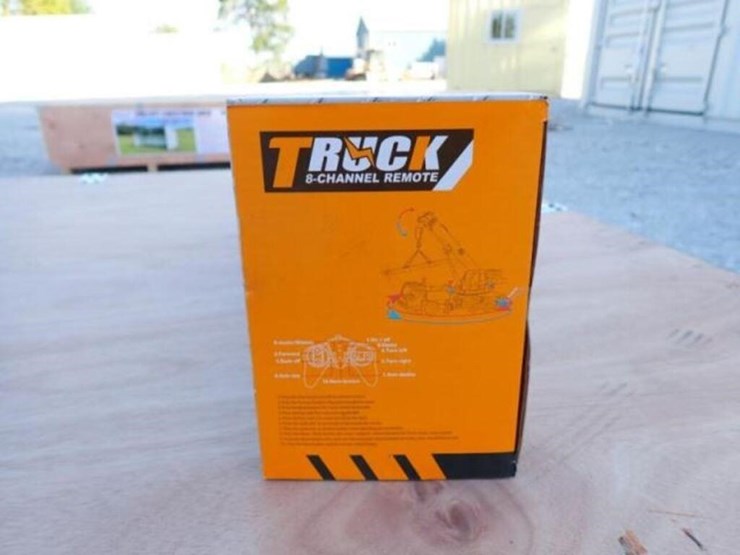unused-captok-crane-toy-image-4