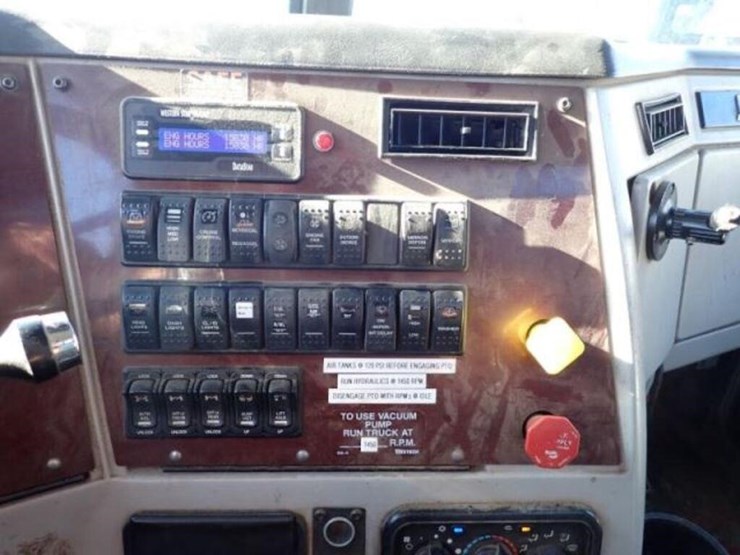 2018-western-star-4700sb-image-13