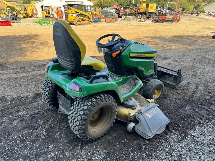 john-deere-x580-image-6