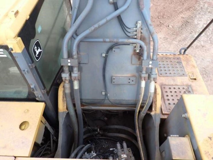 2008-deere-450d-lc-image-55