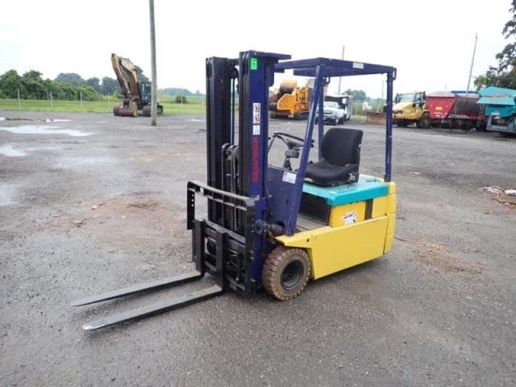 komatsu-fb15m-2-image-1