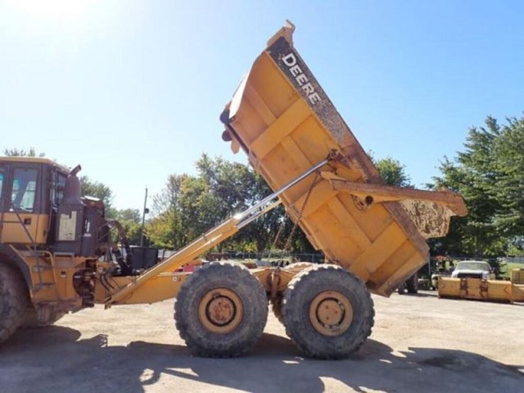 2011-deere-350d-ii-image-66