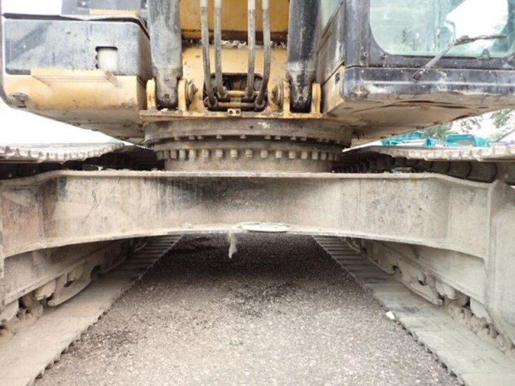 2015-caterpillar-336el-image-35