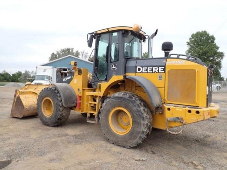 2018-deere-624k-image-7