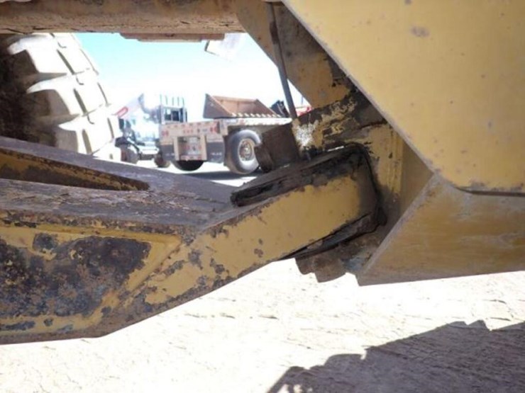 2007-caterpillar-730-image-54