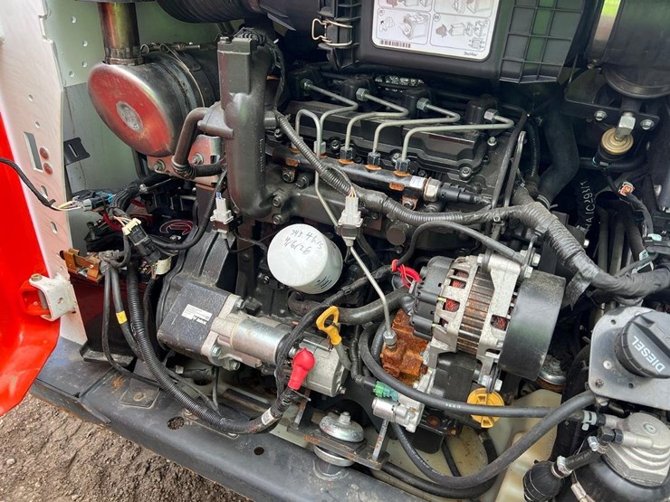 bobcat-s570-image-6