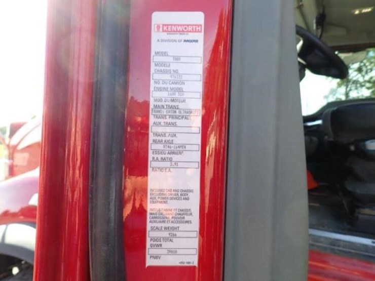 2021-kenworth-t880-image-12