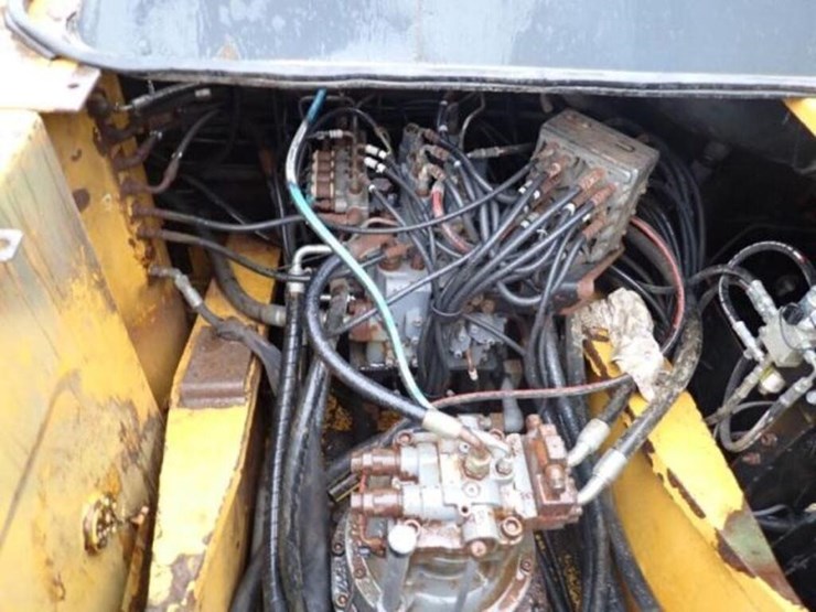 2010-john-deere-2010-image-31