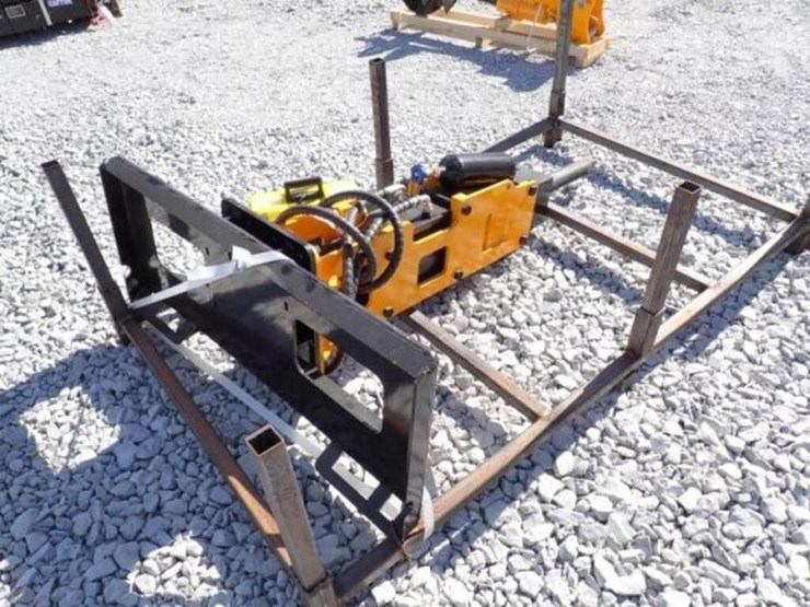 unused-2026-captok-skid-steer-breaker-image-4