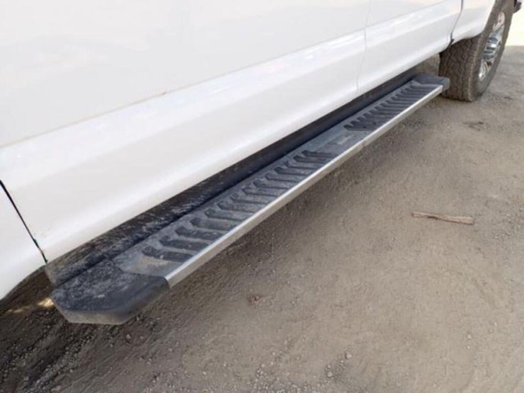 2020-ford-f250-xlt-image-35