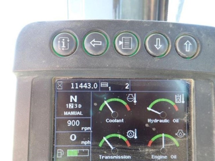 2015-deere-544k-image-11