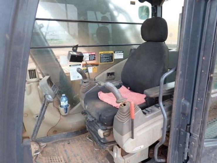 2008-deere-450d-lc-image-17