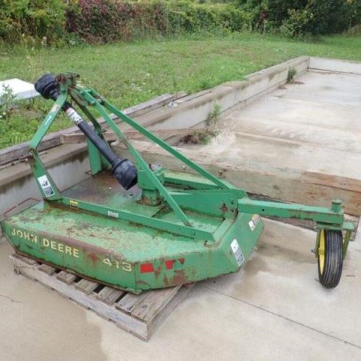 JOHN DEERE 413