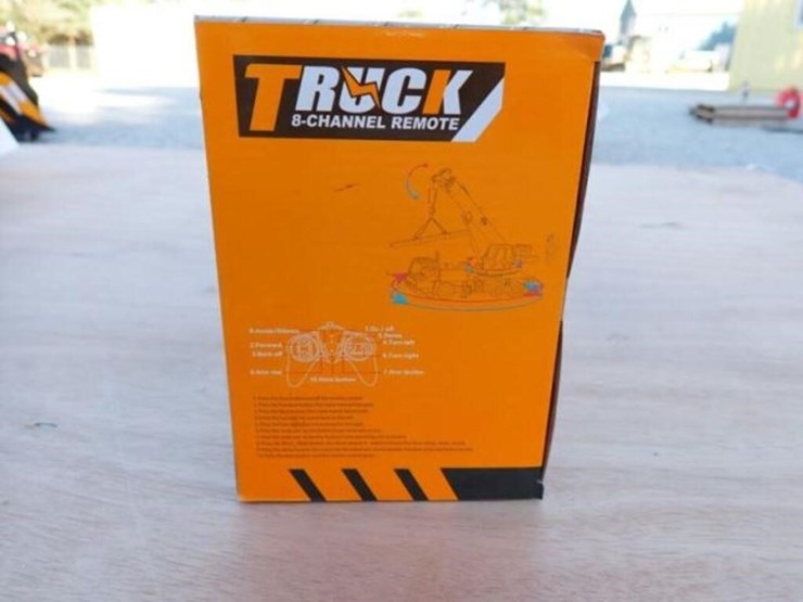 unused-captok-crane-toy-image-4