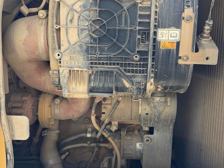 caterpillar-953k-image-24