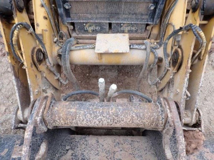 2016-caterpillar-430f2-it-image-19