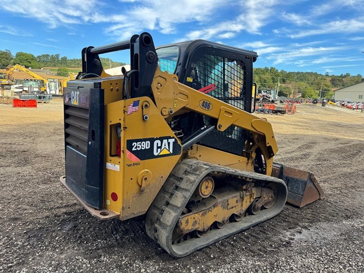 2016-caterpillar-259d-image-6