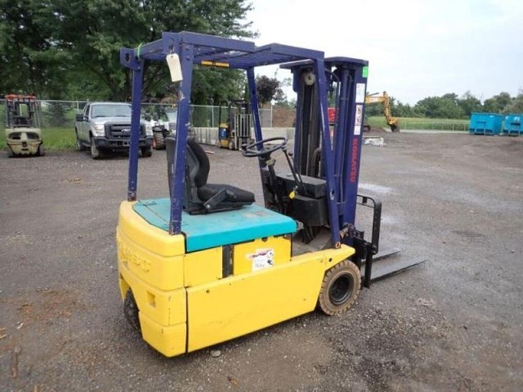 komatsu-fb15m-2-image-4