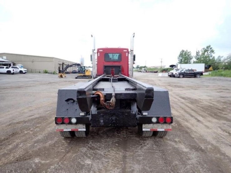 2012-kenworth-t800-image-6