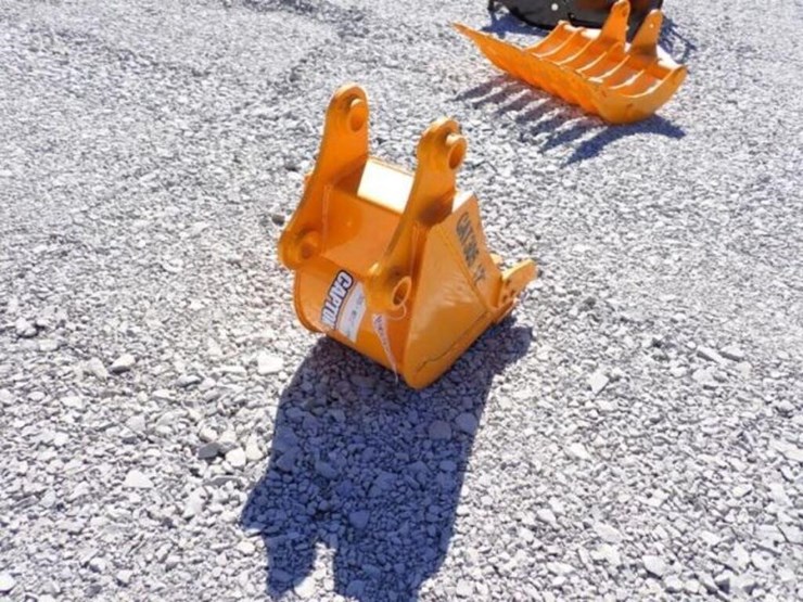 unused-2026-captok-cat305-excavator-bucket-image-3