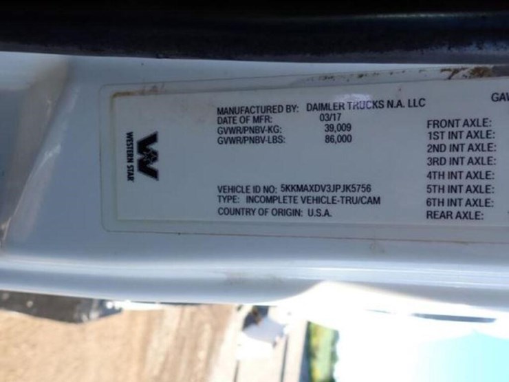 2018-western-star-4700sb-image-6