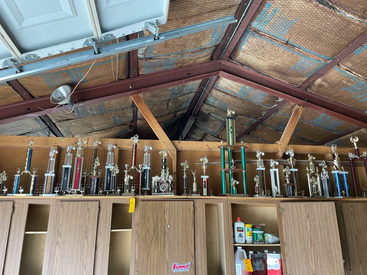 #9255-•-trophies-shelf-image-1