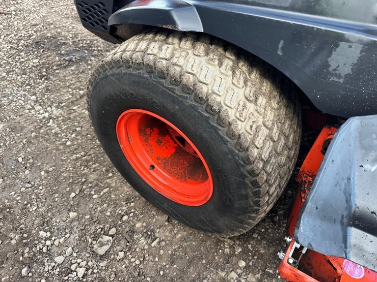 kubota-z725kh-image-12
