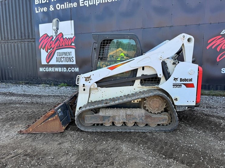bobcat-t740-image-3