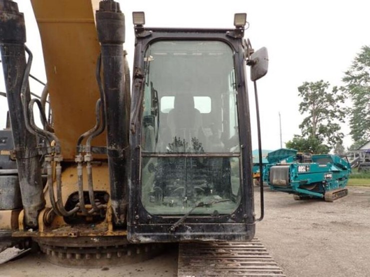 2015-caterpillar-336el-image-19
