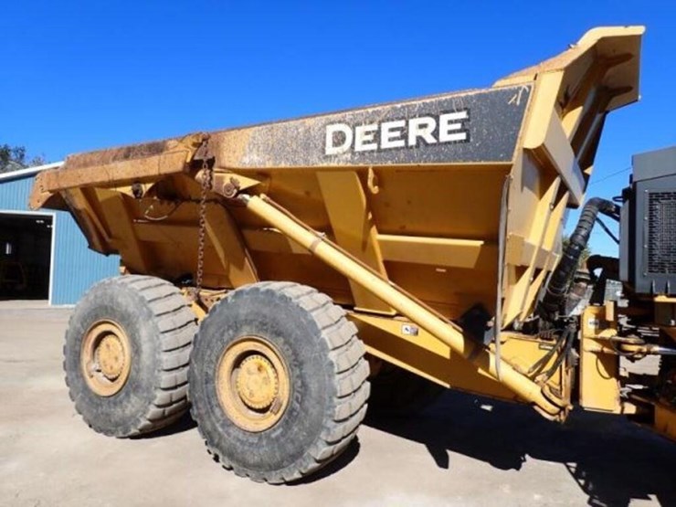 2011-deere-350d-ii-image-53