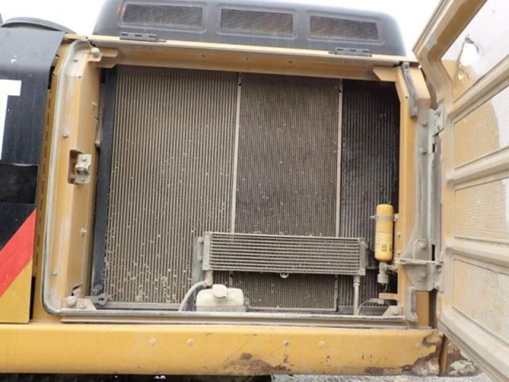 2015-caterpillar-336el-image-66