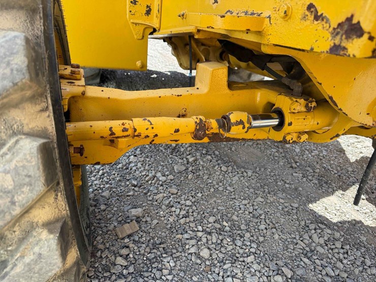 deere-310g-image-12