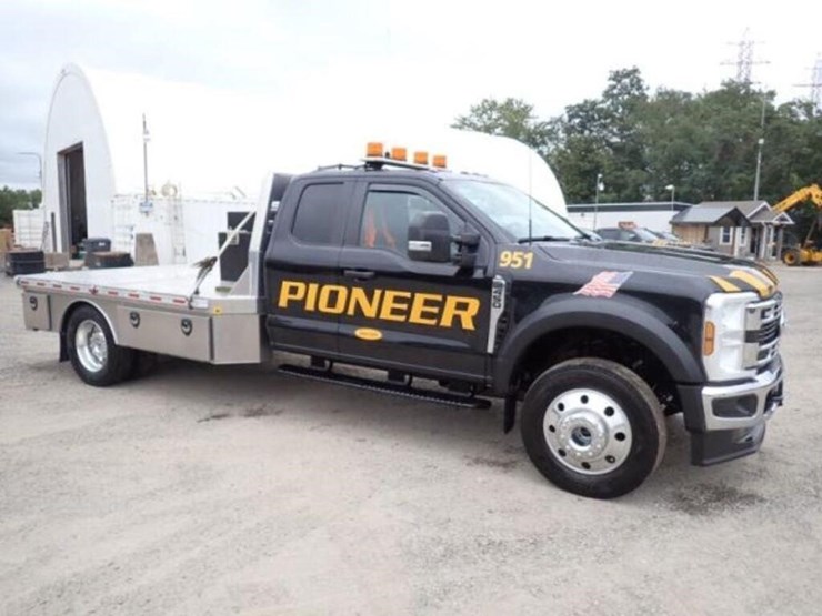 2026-ford-f450-image-4