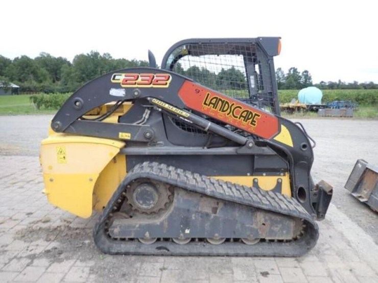 2015-new-holland-c232-image-4