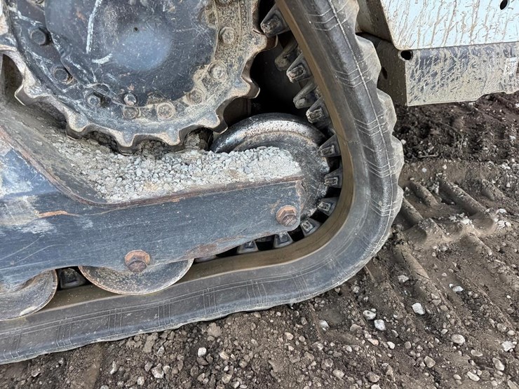 2018-bobcat-t550-image-16