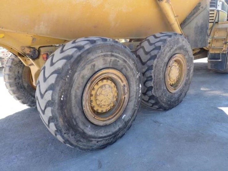 2007-caterpillar-730-image-45