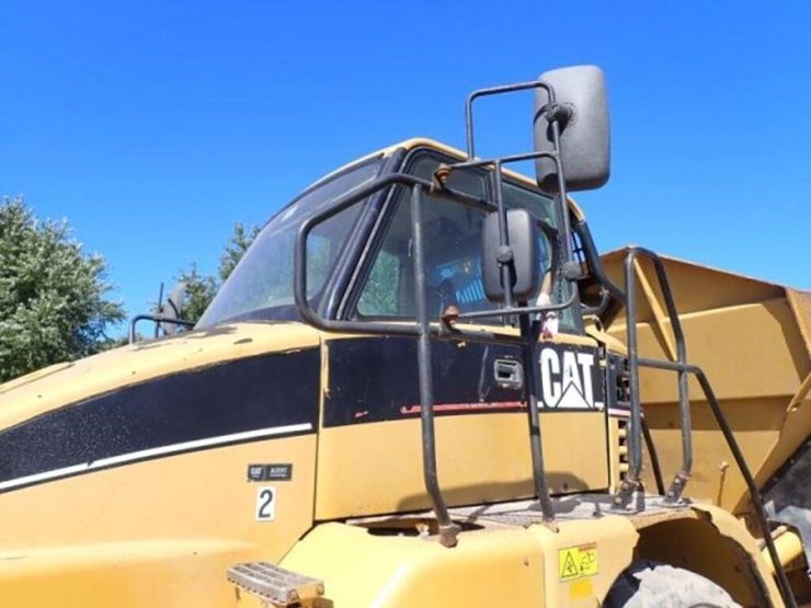 2007-caterpillar-730-image-19