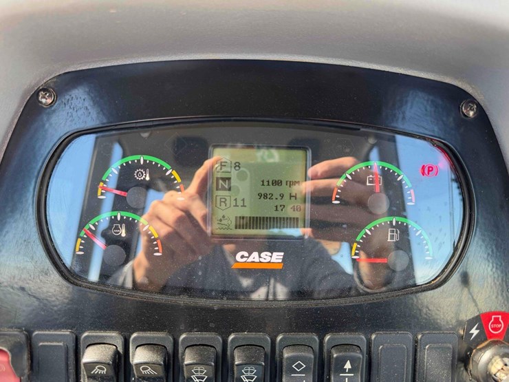 case-850m-wt-image-28
