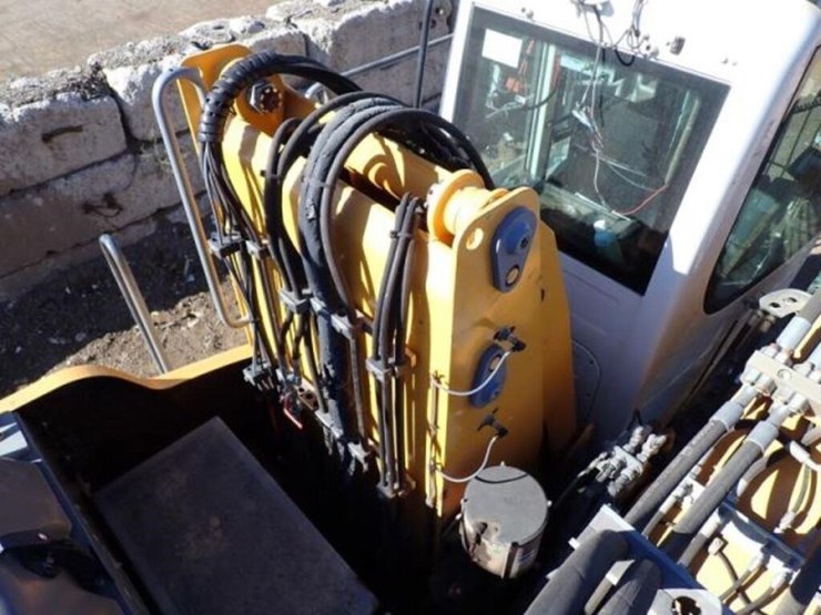 2018-liebherr-lh40c-litronic-image-83