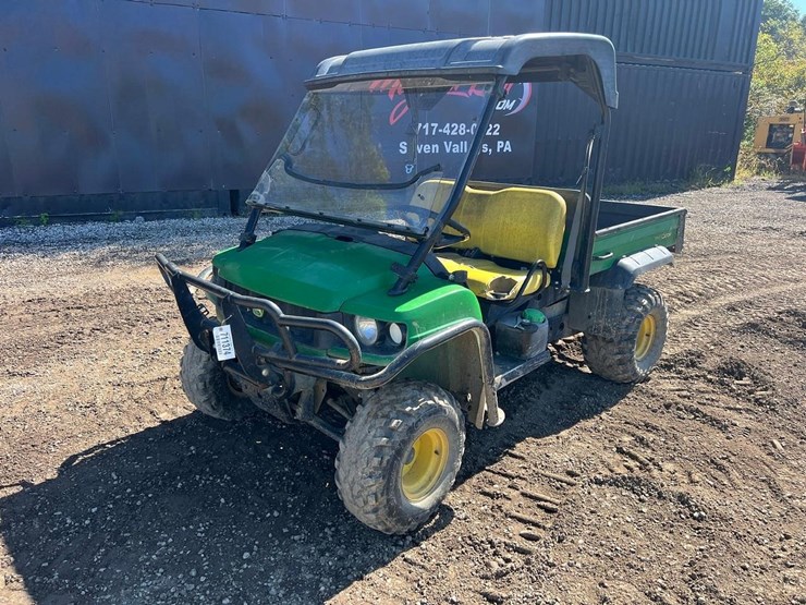 john-deere-gator-image-2