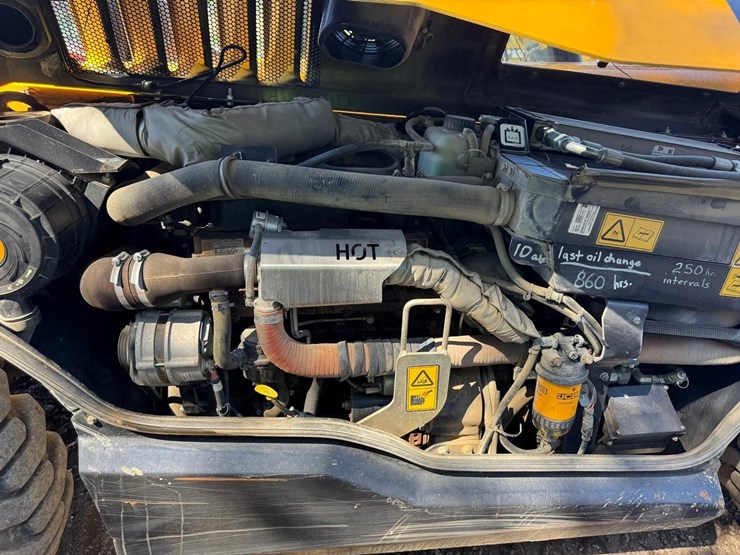 2018-jcb-505-20-image-17