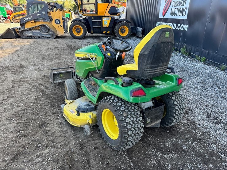john-deere-x580-image-4