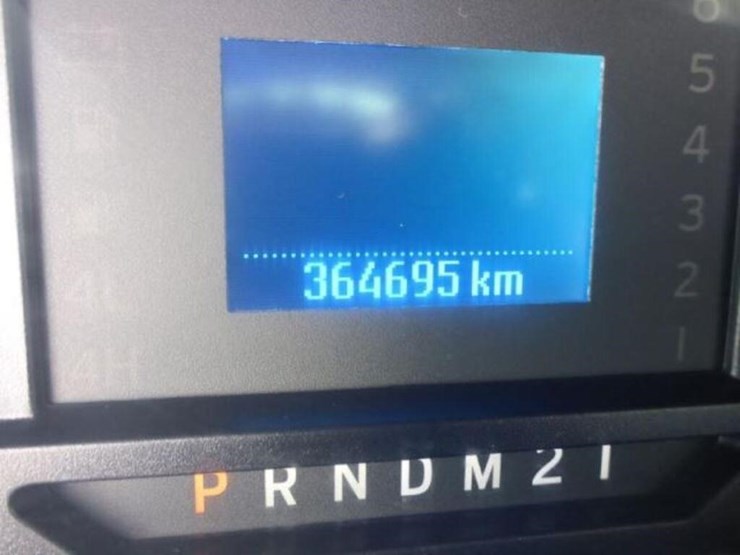 2019-ford-f350-xl-image-9