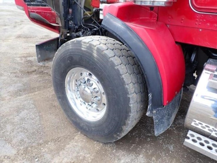 2012-kenworth-t800-image-40
