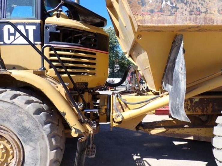2007-caterpillar-730-image-31